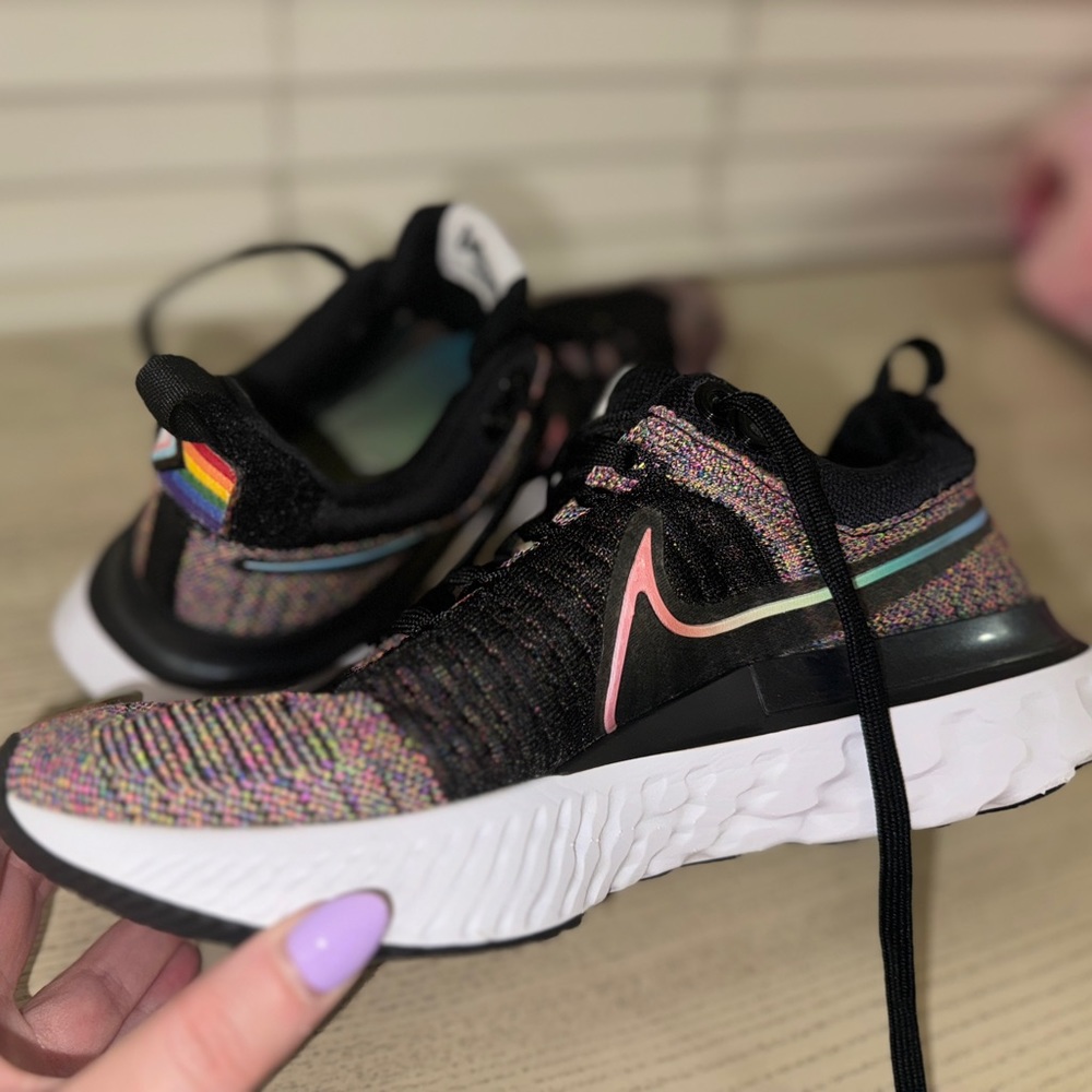Nike pride infinity react 2